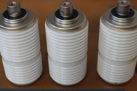 影響真空開關(guān)管價格的因素有哪些？